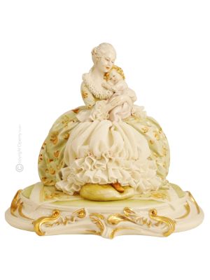MÈRE AVEC ENFANT Statuette figurine en porcelaine de Capodimonte faite à la main en Italie