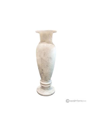 VASE, amphore en marbre blanc amour authentique, fait main, au design élégant et sophistiqué.