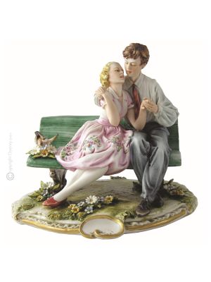 PREMIER AMOUR Figurine Statue Capodimonte Figurine en porcelaine faite à la main fabriquée en Italie