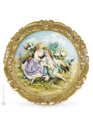 LE PREMIER RENDEZ-VOUS Tableau bas-relief en porcelaine de Capodimonte Made in Italy