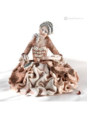 DAMA Dame romantique Capodimonte, art italien en porcelaine pure.