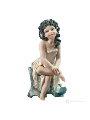 GAI - Statuette Capodimonte, art italien en porcelaine pure et raffinée.
