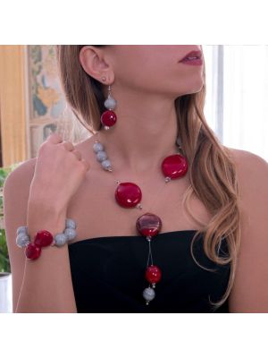 Ensemble élégant fabriqué à la main : collier, bracelet et boucles d'oreilles, avec perles originales en verre de Murano soufflé.