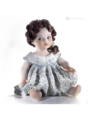 LEONORA - Capodimonte, statuette d'art raffinée unique en porcelaine.