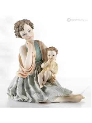 MELANIE - Capodimonte mère avec enfant, poupée en porcelaine pure.