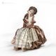Figurine en porcelaine DAME Capodimonte, dame romantique, élégance intemporelle.
