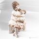 LUNA BIMBO Capodimonte mère romantique avec enfant, élégance italienne intemporelle.