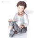 MATTEO - Figurine Capodimonte, garçon, une œuvre d'art en porcelaine fine.